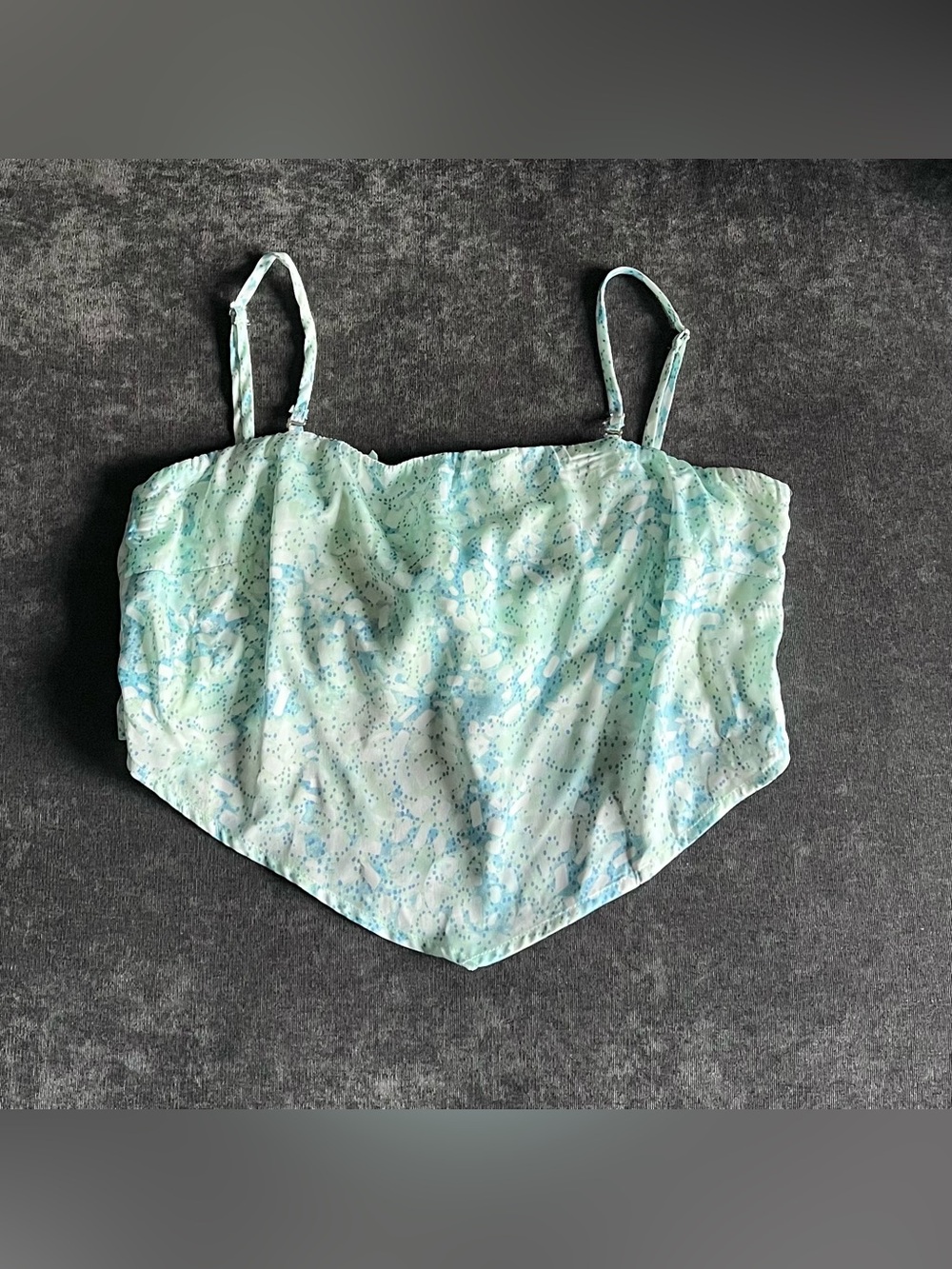Stitch & Pine Women’s Handkerchief Top Size Large